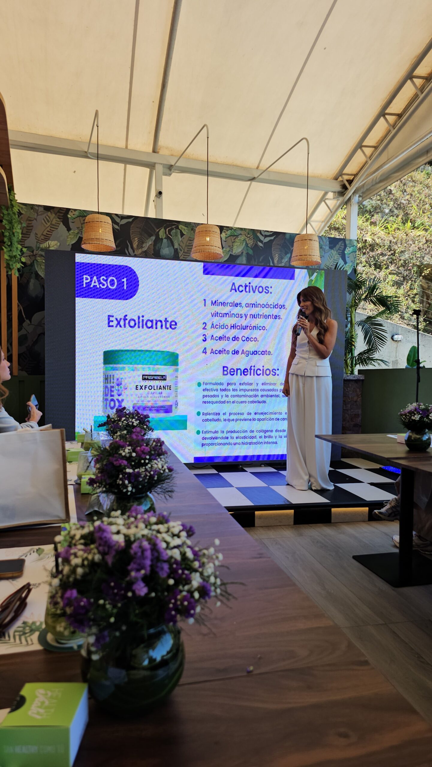 Pasarela Profesional DH Vital Belleza Salud Pelo