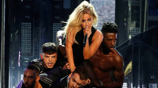 Lady Gaga lanzó nueva canción durante su "imprevisto" debut en Coachella