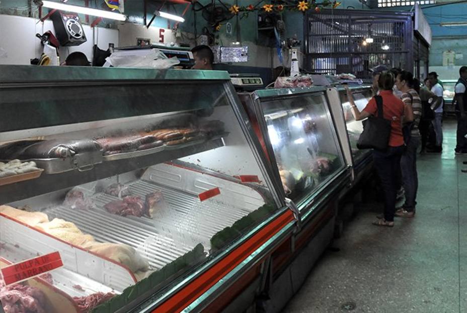 carnicerias-lara-mantienen-con-carne-porcina_211391.jpg