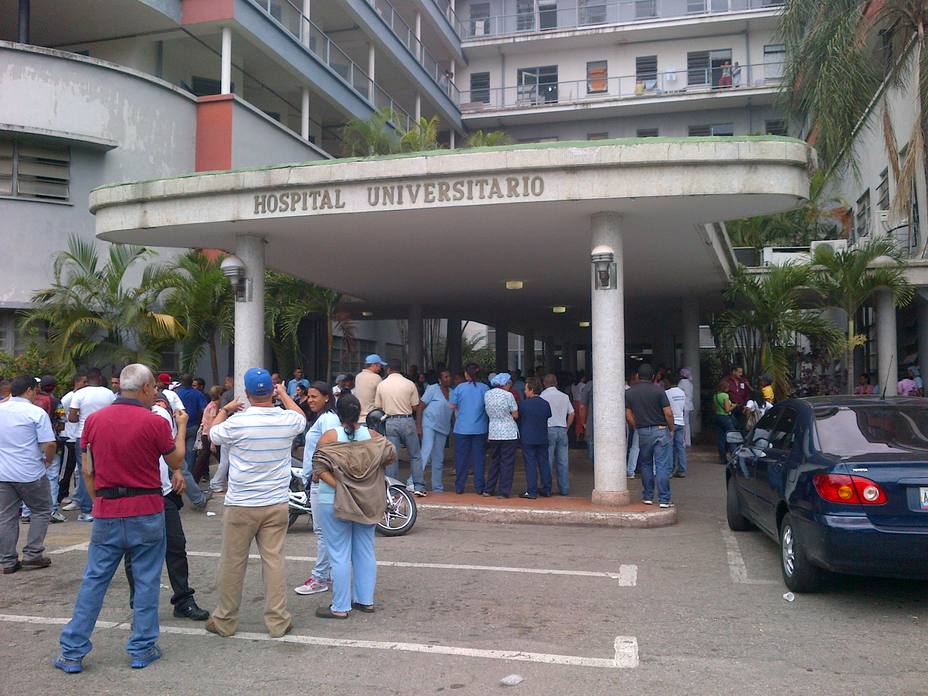 300000-pacientes-esperan-ayuda-internacional-para-operarse_214585.jpg