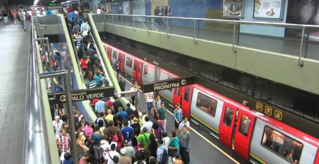 Metro de Caracas evalúa aumento del precio de los boletos