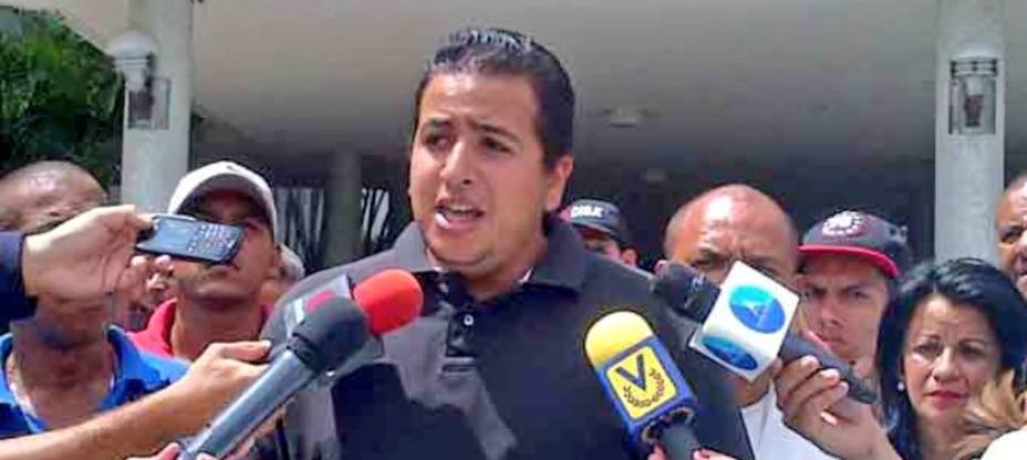 mauro-zambrano-agradecio-gremio-salud-por-protesta-pacifica_231360.jpg
