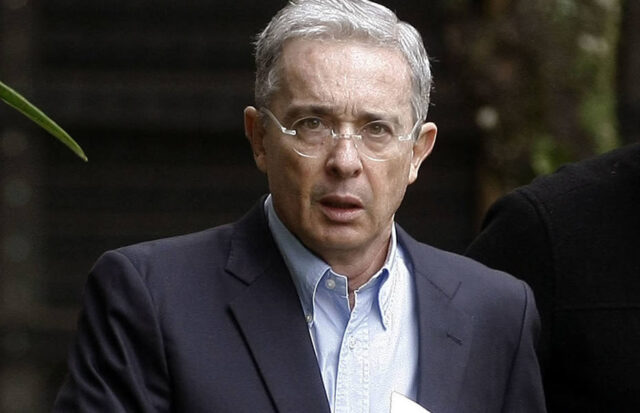 Centro Democrático convoca marcha nacional el 7 de agosto en apoyo a Uribe tras condena