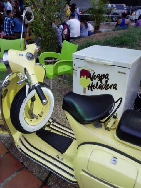 Helados en moto