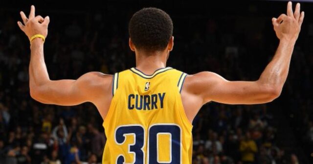 Warriors triunfó ante Wizards de la mano de Curry