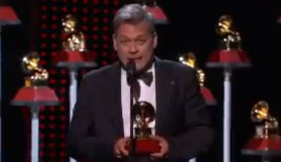 venezolano-juan-carlos-luces-gano-latin-grammy-por-mejor-cancion-tropical_259927.jpg
