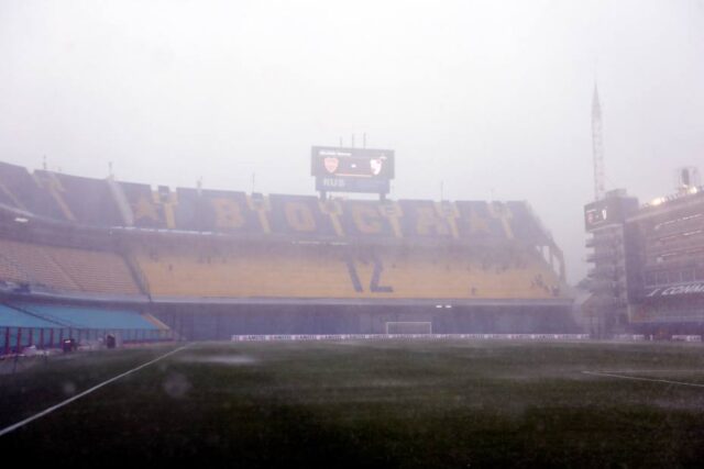 Final de la Copa Libertadores aplazada hasta el domingo por lluvia