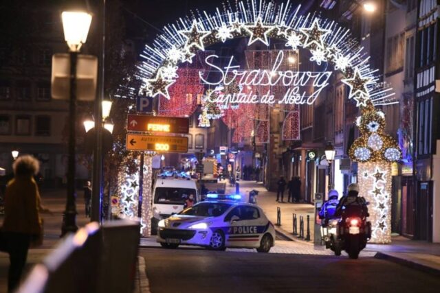 700 policías buscan al autor del atentado en Estrasburgo