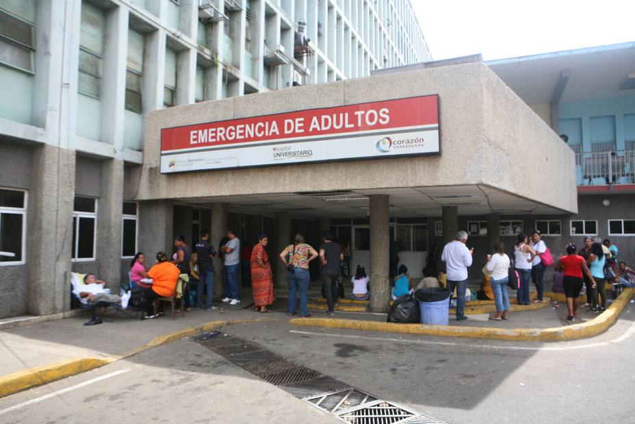 tres-personas-murieron-hospital-universitario-maracaibo-por-apagon_275207.jpg