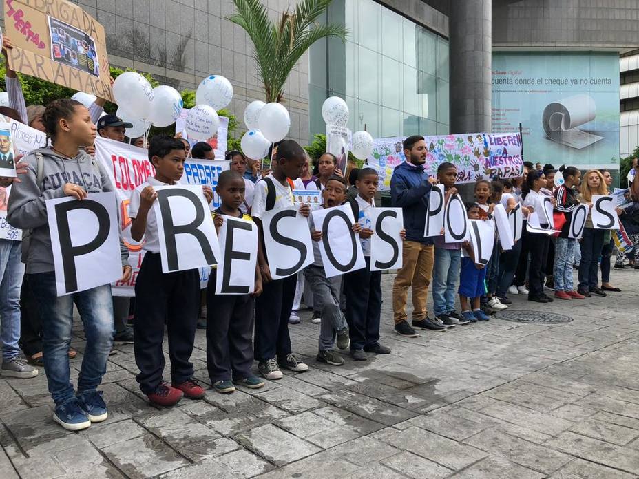 caracas-llena-protestas-medio-visita-bachelet_285922.jpg