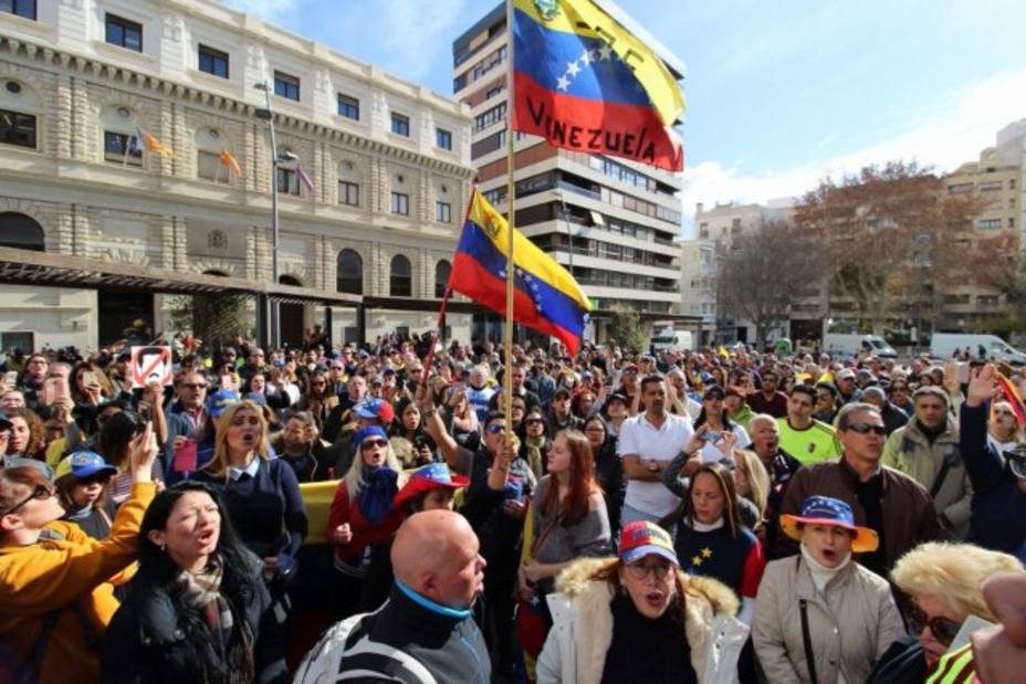 venezolanos-lideraron-las-peticiones-asilo-politico-espana_285720.jpg