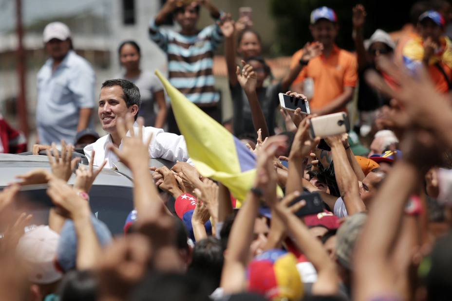 guaido-solicitara-chile-que-facilite-ingreso-migrantes-venezolanos_286208.jpg