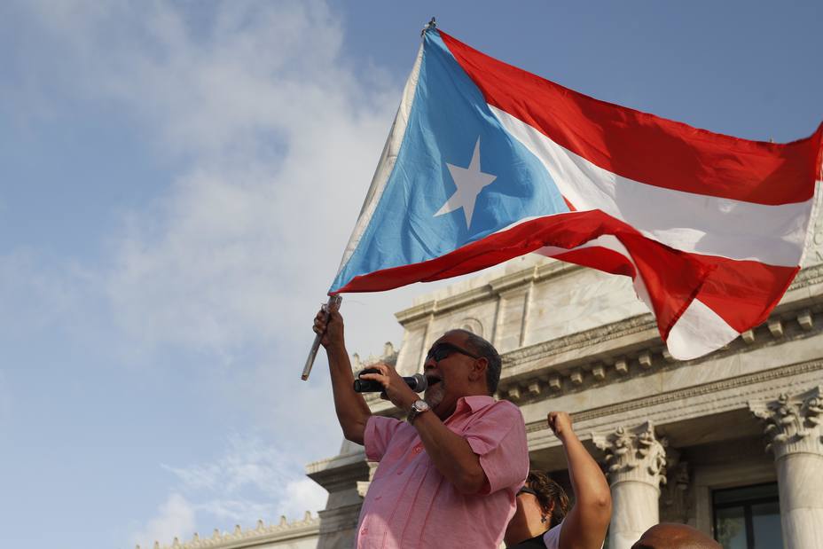 murio-hijo-del-salsero-puertorriqueno-andy-montanez_289767.jpg