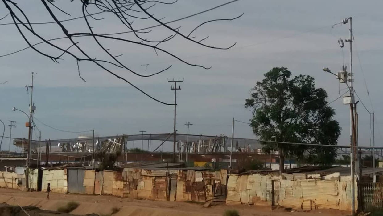 Desvalijaron antiguas instalaciones de Makro y Pepsi en Maracaibo