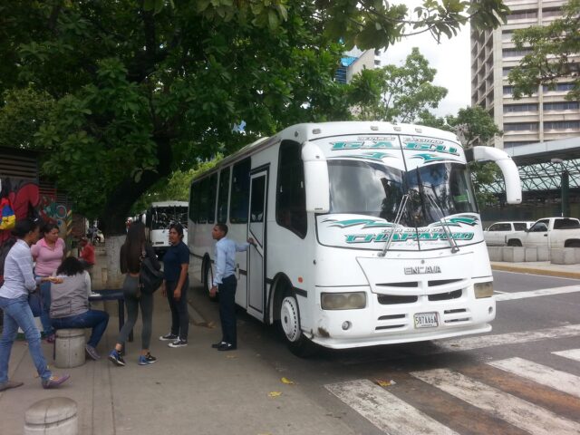 Plantean que pasaje urbano ascienda a Bs 1.000