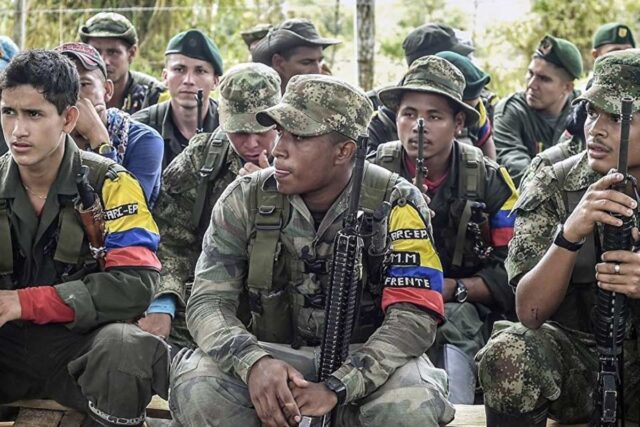 Frente Institucional Militar exigió al Estado mejoras salariales