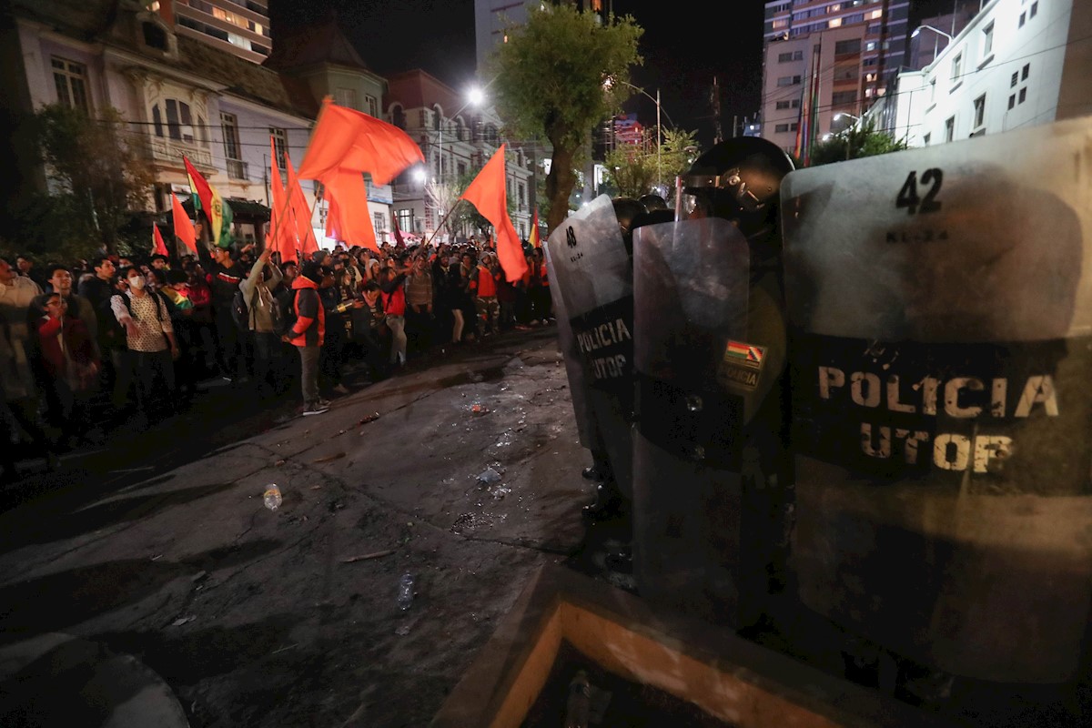 ONU denuncia uso excesivo de la fuerza contra manifestantes en Bolivia