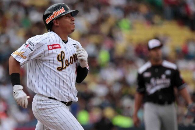 Tovar no se sentía listo para jugar pero debutó a lo grande
