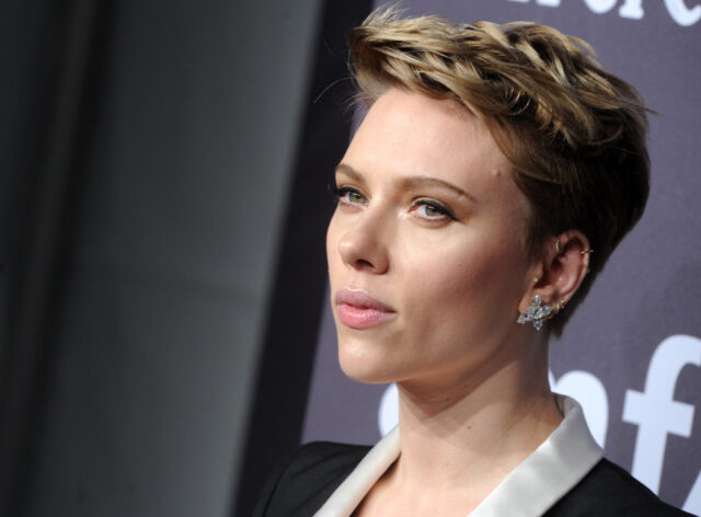 Scarlett Johansson denuncia a Disney por estreno digital de Black Widow