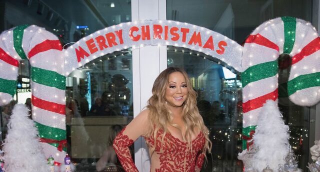 Canción navideña de Mariah Carey lidera lista Billboard a 25 años de su lanzamiento