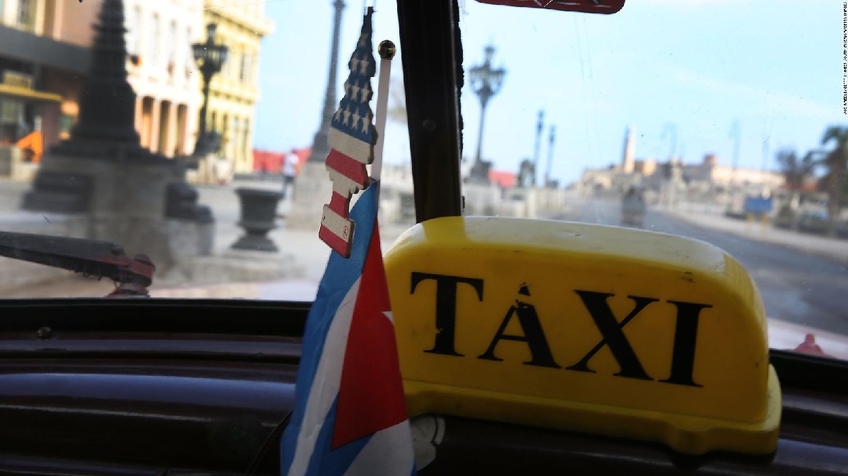 Uber a lo cubano: jóvenes emprendedores decididos a romper el bloqueo