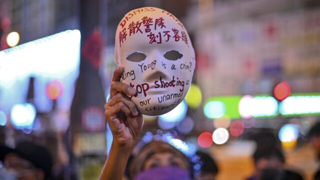 Tribunal de Hong Kong señala que ley antimáscaras no es constitucional