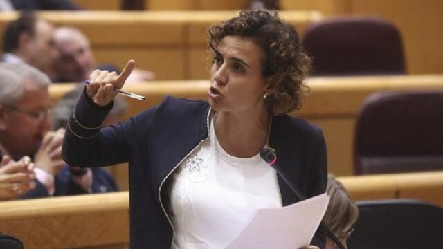 Portavoz del PP pidió a la Comisión Europea investigar visita de Delcy Rodríguez a Madrid