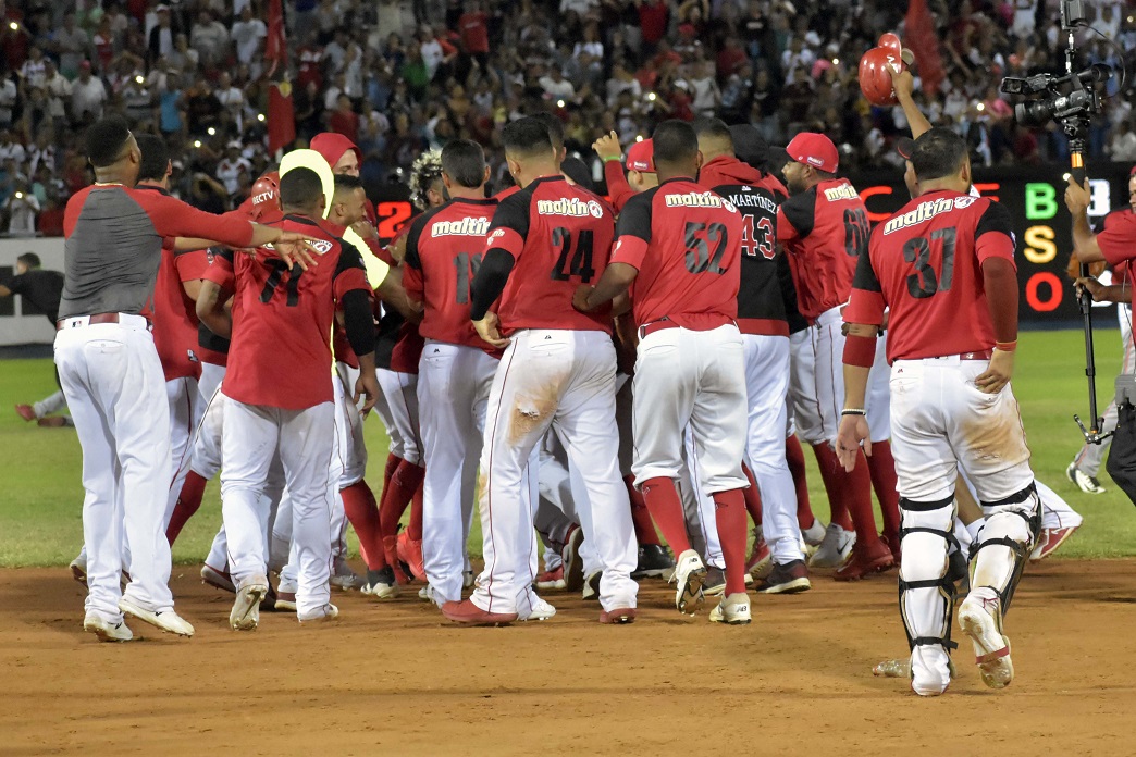Cardenales campeon 8
