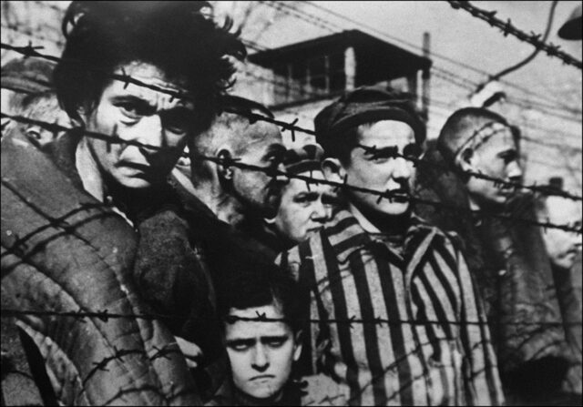 Recordar para no repetirlo: el reto para evitar la llegada de otro holocausto | Entrevista a María Royo