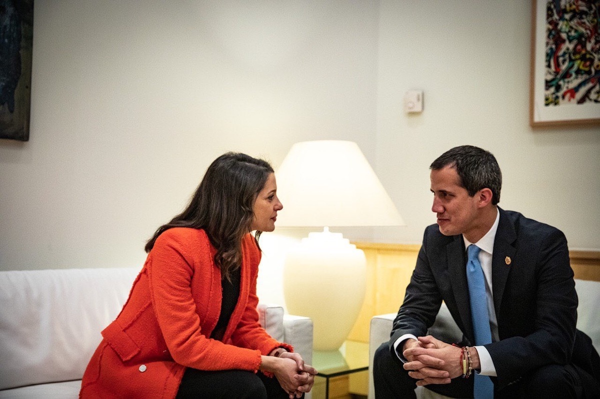 Arrimadas reúne con Guaidó donde le traslada el apoyo de Cs en la "lucha del pueblo venezolano por la libertad"