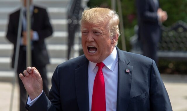 Trump exigió respeto a las protestas en Irán: "El mundo está observándolos"