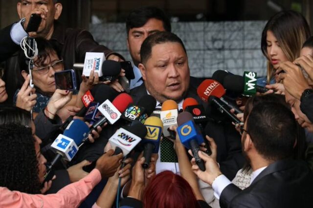 Brito pide al TSJ ilegítimo que  anule su expulsión de Primero Justicia y designe una junta directiva provisional