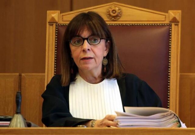 Grecia elegirá por primera vez a una mujer como presidente de la República