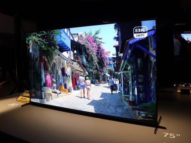 Fabricantes de TV buscan atraer a la generación de Internet con pantallas 8k