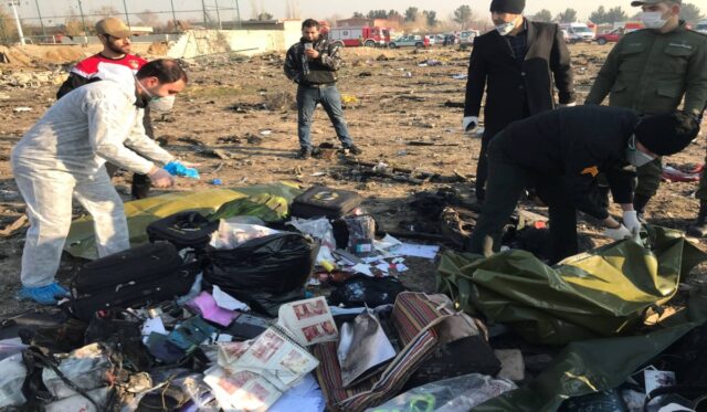 El impactante accidente del avión ucraniano en imágenes
