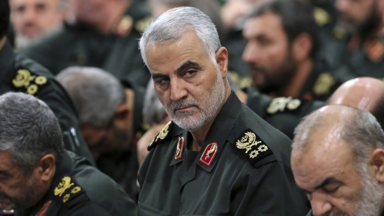 Quién era Qasem Soleimani, el poderoso y temido jefe de la fuerza Quds de Irán muerto en un ataque de Estados Unidos