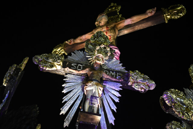 Fuerte tono de protesta en el primer día del Carnaval de Río de Janeiro
