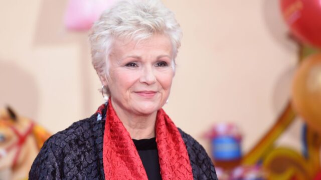 Julie Walters revela que es una sobreviviente del cáncer