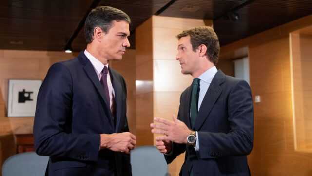 Casado exige a Sánchez dejarse de mentiras por el caso «Delcygate»