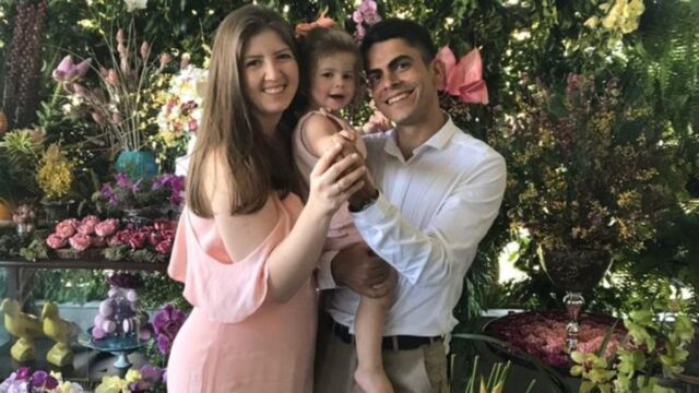 San Valentín: "Conocí al amor de mi vida en los comentarios de Facebook de un reportaje de la BBC"