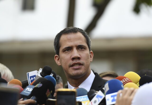 Trasladaron a tribunales al tío de Guaidó luego de estar desaparecido por 24 horas