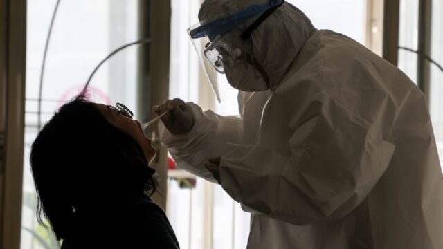 Investigadores británicos ensayan vacuna contra coronavirus en ratones