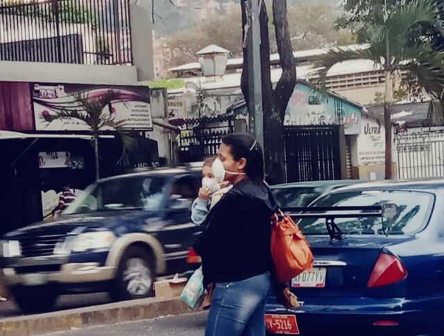 Sociedad Venezolana de Infectología: La disponibilidad de tapabocas es limitada