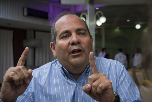 Preocupa a experto electoral posibilidad de volver al voto manual
