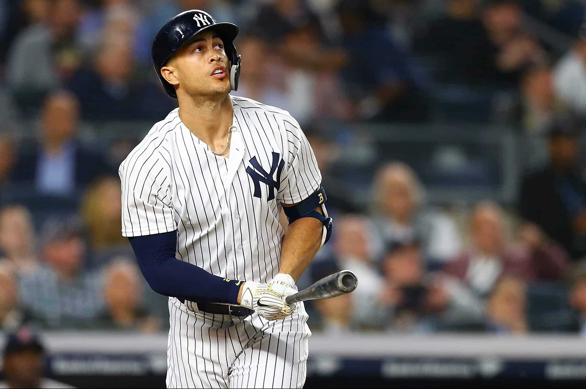 boston-red-sox-v-new-york-yankees-3-e1526256983567