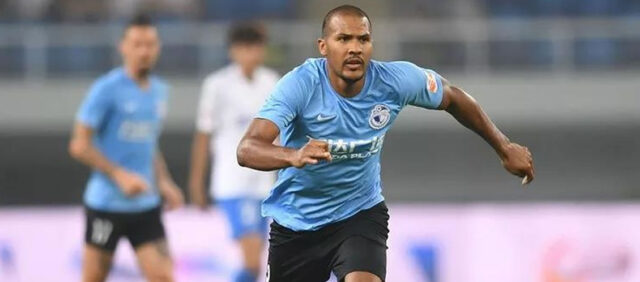 Salomón Rondón vuelve a entrenarse en China sin coronavirus