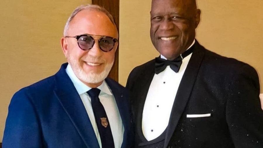 Emilio-Estefan-y-Johnny-Ventura