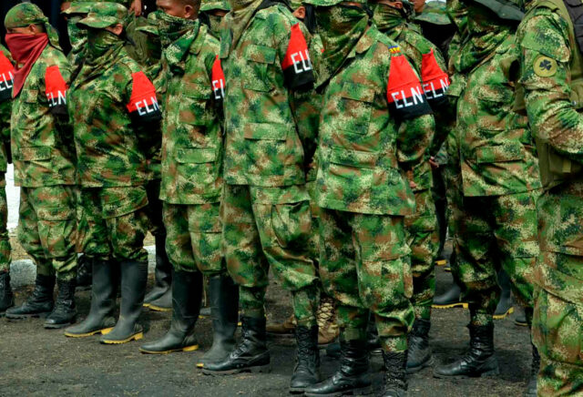 Frontera entre Venezuela y Colombia: los Rastrojos y los Urabeños se unen contra el ELN (análisis de InSight Crime)