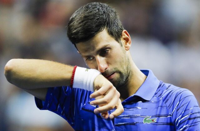 Djokovic dio positivo para covid-19 y crece el escándalo tras el torneo que organizó