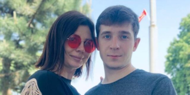 Influencer que dejó a su esposo por su hijastro quedó embarazada